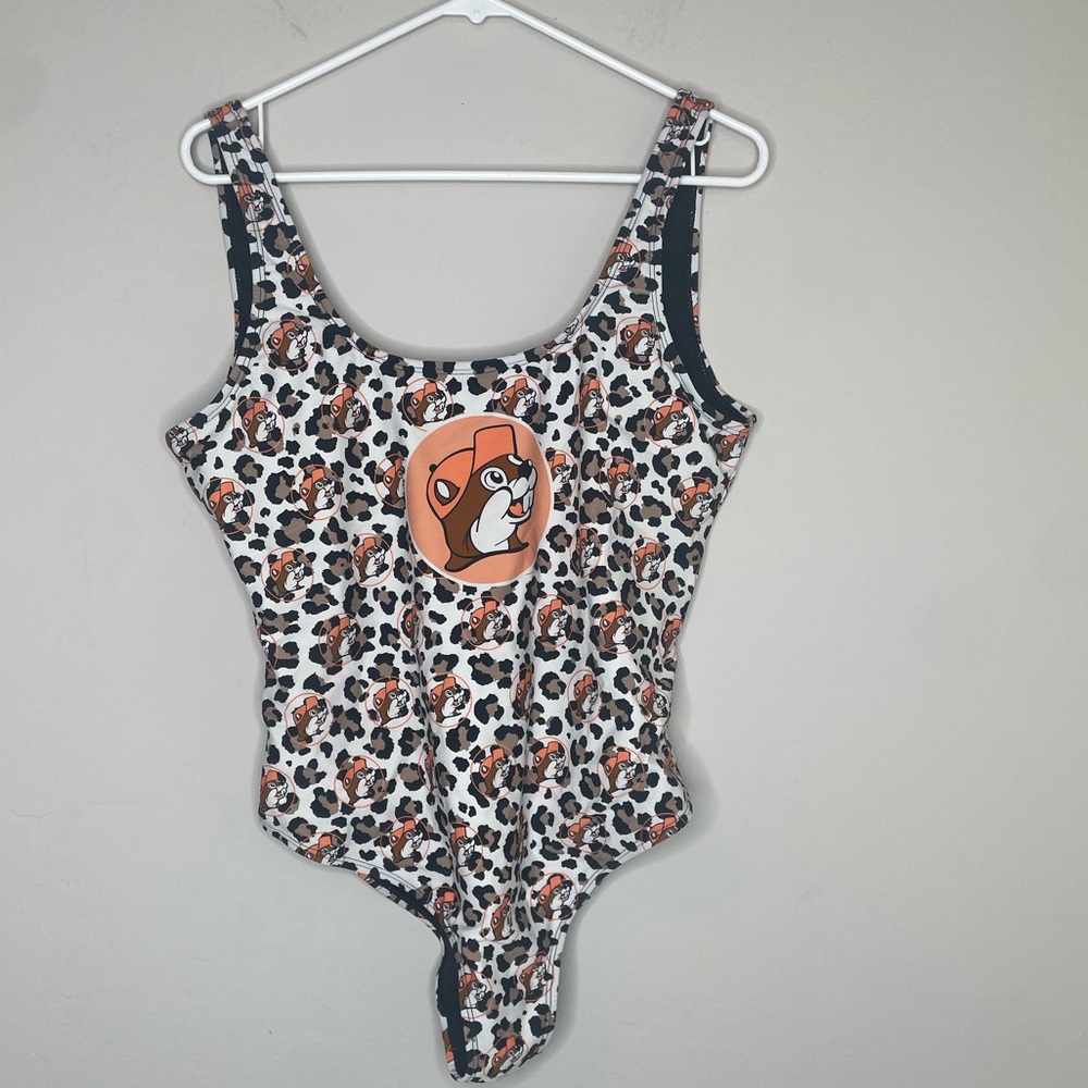 Bucees Swimsuit One Piece Leopard Print size Large